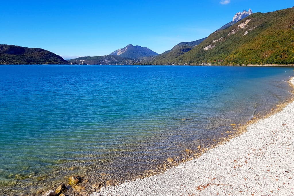 plage lac Annecy