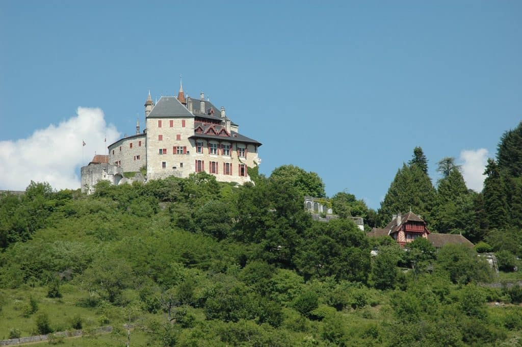 lac dannecy chateau menthon