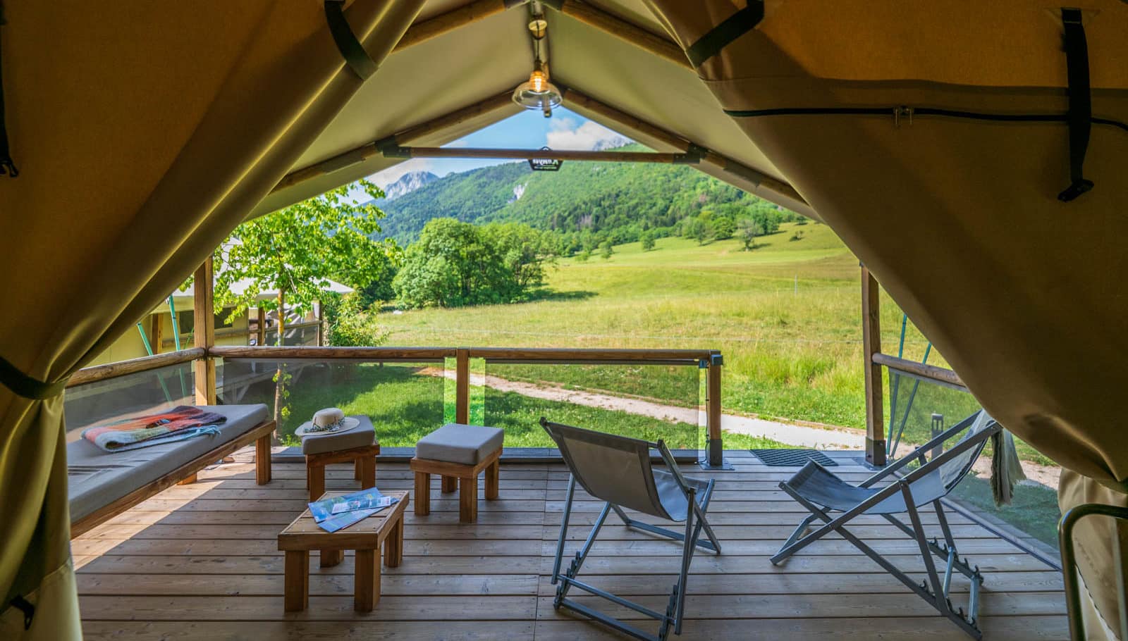 Annecy Appartement, mobile-home tente, emplacement